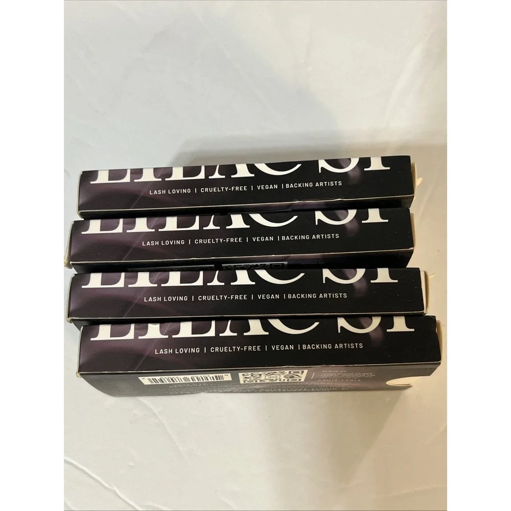 Lilac St. Midnight Onyx DIY Eyelash Extensions - 14mm | 10 Lush & Layered Wisps
